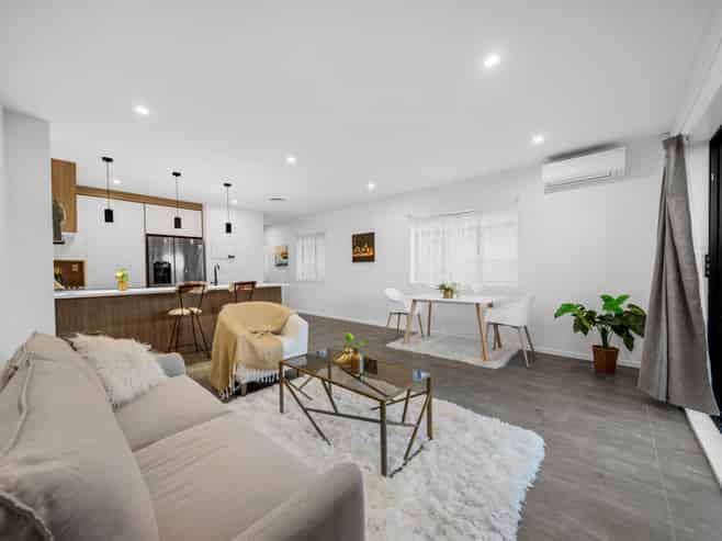 23B Kahui Parade, Karaka