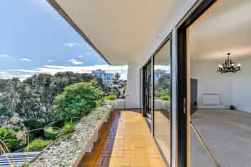 22/67 Sarsfield Street, Herne Bay