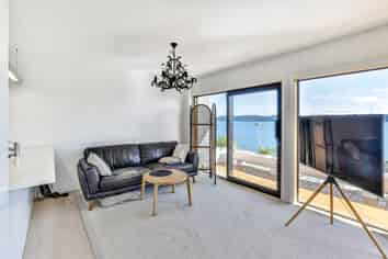 22/67 Sarsfield Street, Herne Bay