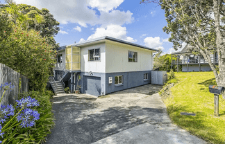 26  Cyclarama Crescent, Massey