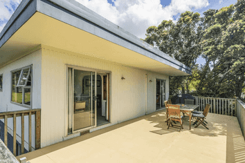 26  Cyclarama Crescent, Massey