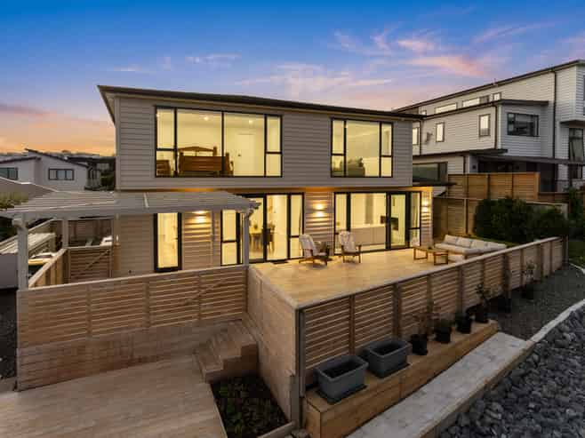 36 Longshore Drive, Long Bay