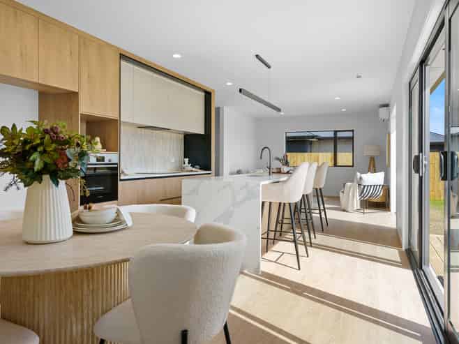 9A Bourke Drive, Cambridge