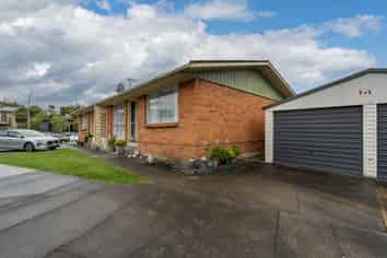 21A Kowhai Street, Hamilton Lake