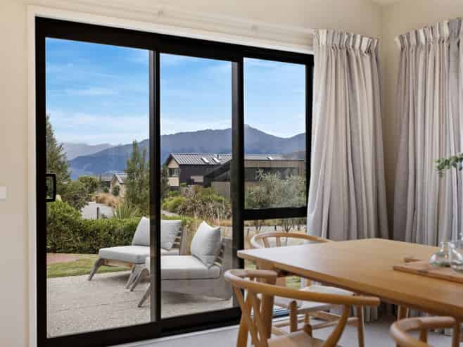 22 McKellar Drive, Jacks Point