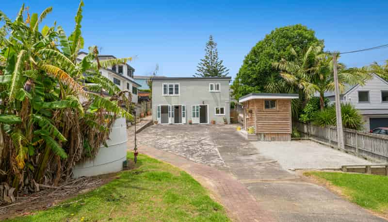 39 Swann Beach Road, Stanmore Bay