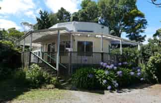 45 Greenaway Rd, Waikanae