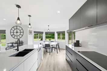 639 Depot Road, Oxford