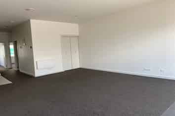 9/228 Edmonton Road, Te Atatu South