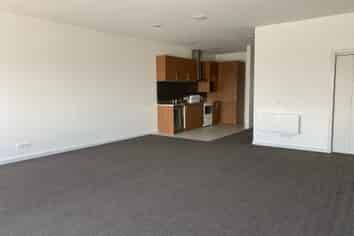 9/228 Edmonton Road, Te Atatu South