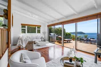 15 Pacific Drive, Tairua