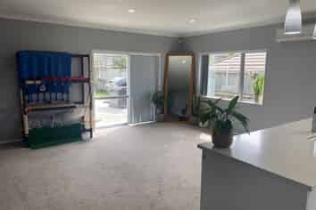 17 Lavender Way, Huntington