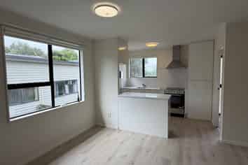 27H Rehia Road, Massey