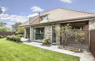 8 Smarts Drive, Leithfield