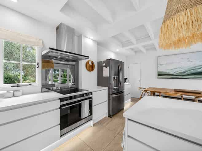 51 Southdown Drive, Martinborough