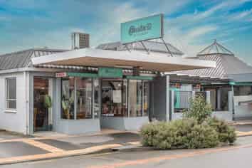 Austin 92 Restaurant