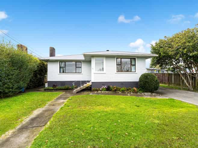 50 Barrys Road, Glendene