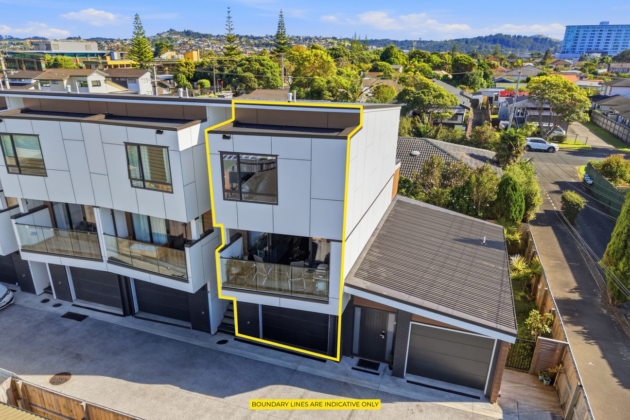 Everything Orewa, Right Outside Your Door! - Ansicht 3