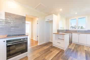 80 Kent Street, Marchwiel