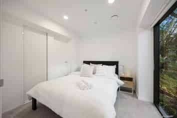 B03/369 Queen Street, Auckland Central