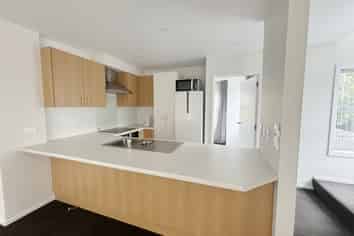 6/3 Grove Road, Addington