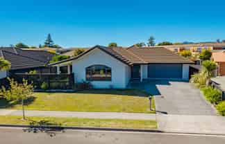 18 Best Place, Stoke