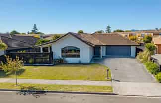 18 Best Place, Stoke