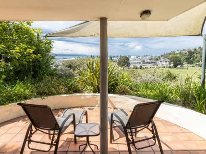 15 Hospital Lane, Napier Hill