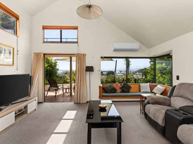 15 Hospital Lane, Napier Hill