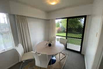 16 Coleridge Drive, Enderley