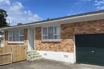 2/16 Rosebank Road, Papatoetoe