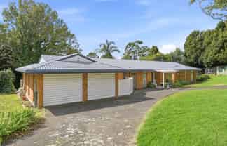 221 Point View Drive, East Tamaki Heights