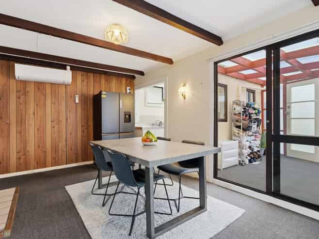 11 Fawcett Street, South Dunedin