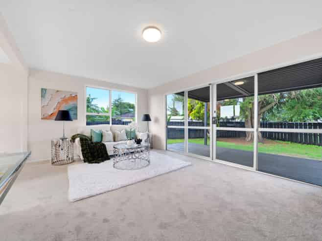 54 Pukeroa Place, Papakura