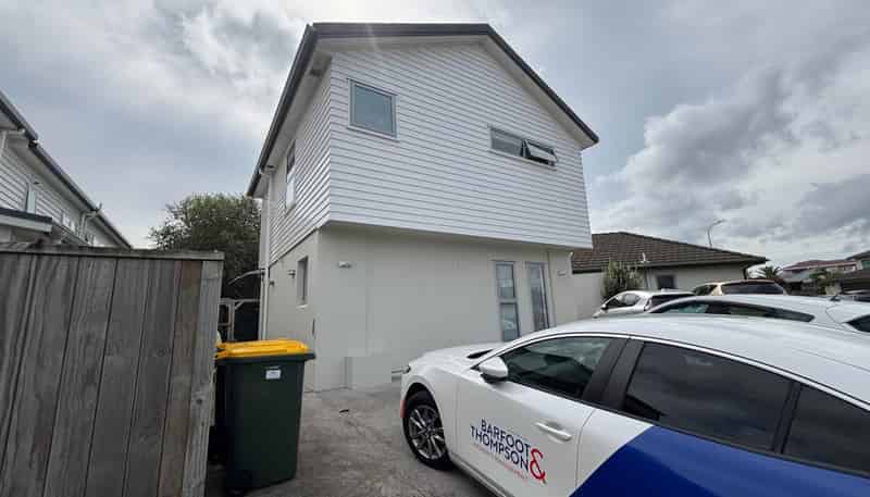 2/45 Fremantle Place, Pakuranga Heights