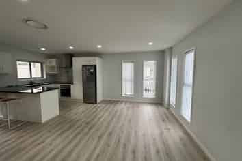 2/45 Fremantle Place, Pakuranga Heights