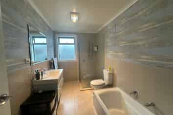 45a Flanders Avenue, Onekawa