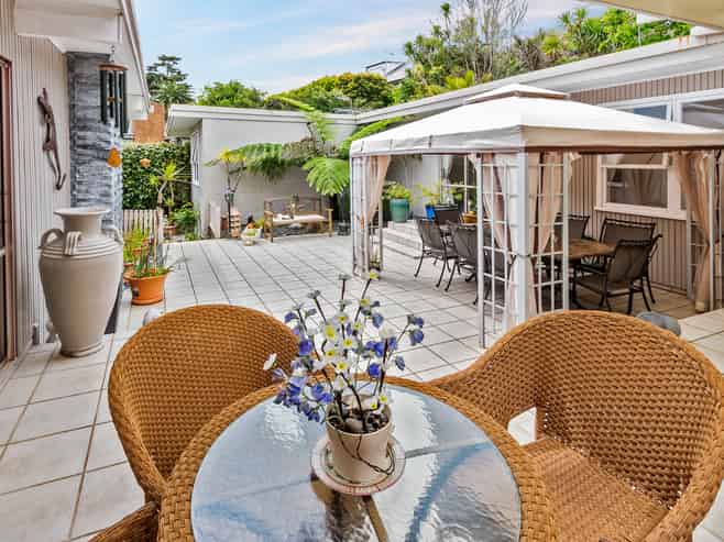 35 Clarendon Road, St Heliers