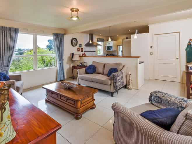 35 Clarendon Road, St Heliers