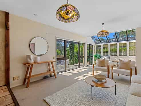 4 Saddleback Rise, Murrays Bay