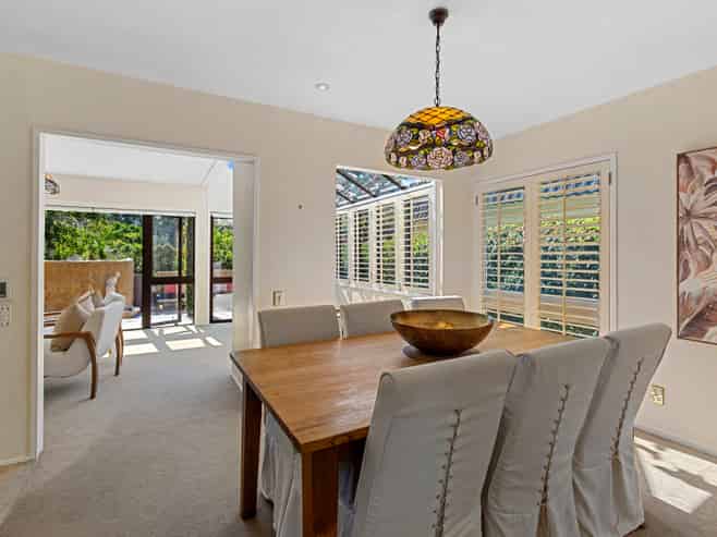 4 Saddleback Rise, Murrays Bay