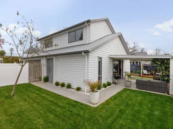 93 Scott Street, Cambridge