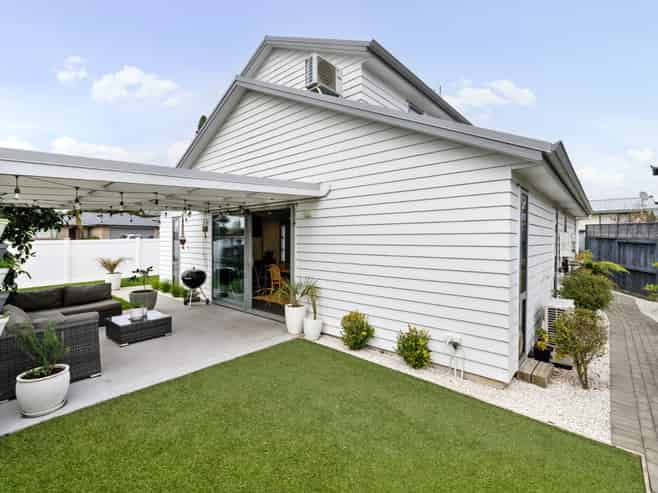 93 Scott Street, Cambridge