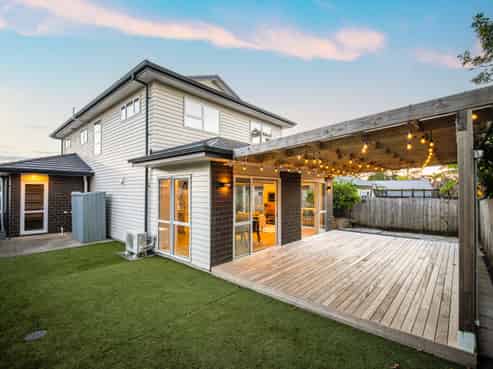 10 Marie Costello Way, Beach Haven