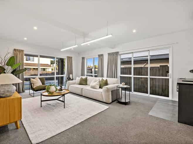 10 Marie Costello Way, Beach Haven