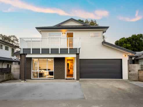 10 Marie Costello Way, Beach Haven