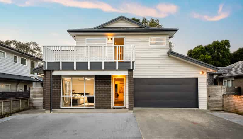 10 Marie Costello Way, Beach Haven