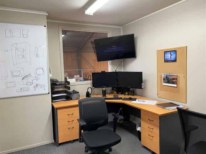 Sizeable Inner Te Rapa Workshop