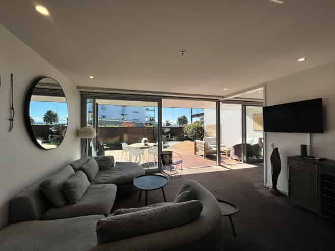 D103/14 West Quay, Ahuriri