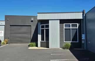 Prime Warehouse, Modern Offices & Parking